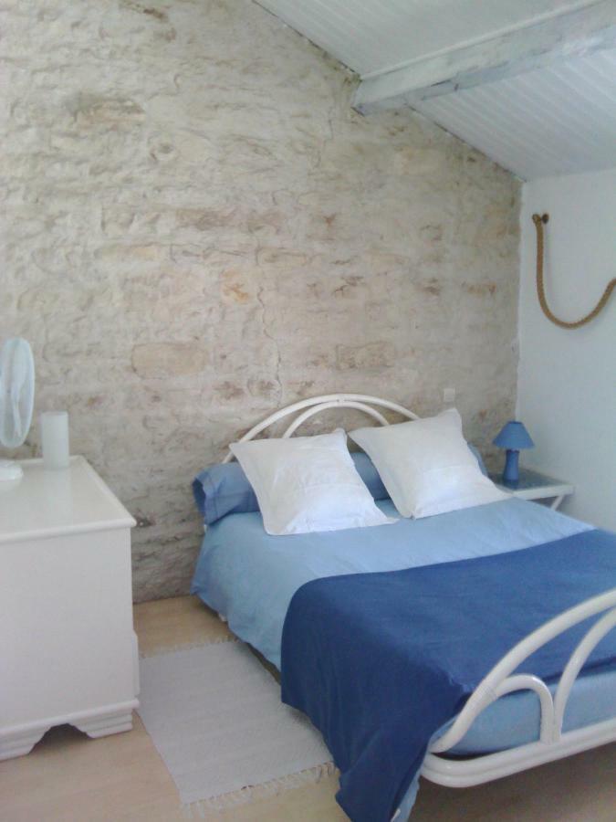 La Rosaliere Bed & Breakfast Chabournay Екстериор снимка